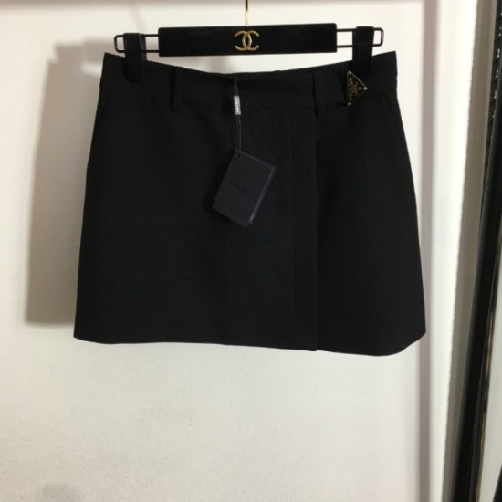 PRADA Prada cool 2023SS half skirt PRADA Prada cool 2023SS half skirt