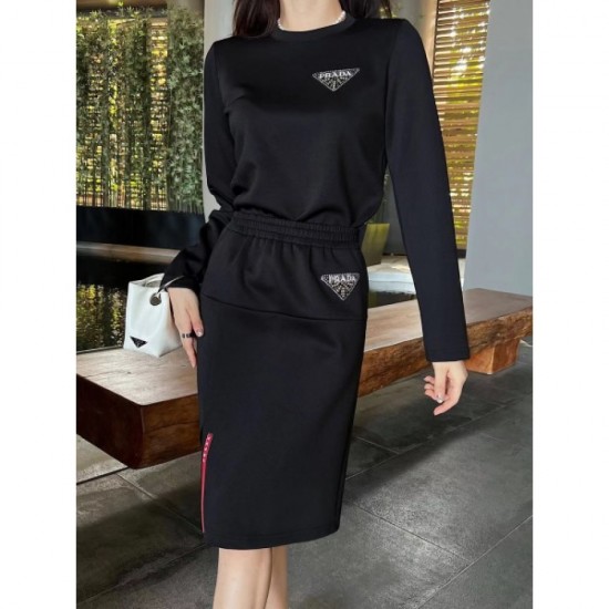 PRADA Prada superior quality 2023SS pullover + tight skirt 2 point setup PRADA Prada superior quality 2023SS pullover + tight skirt 2 point setup