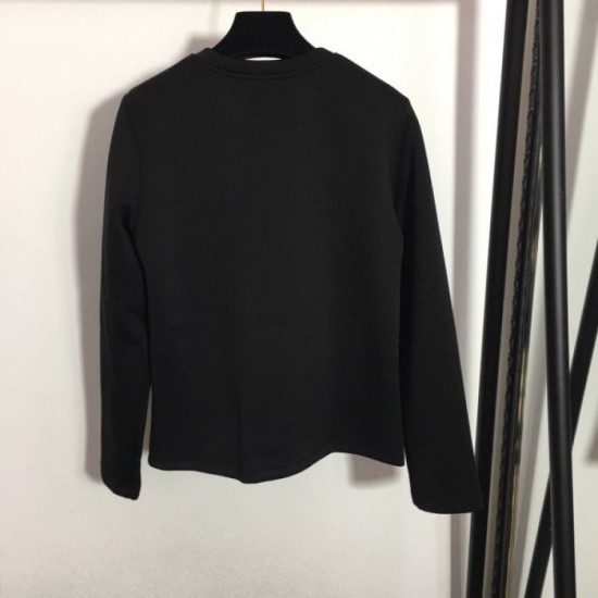 PRADA Prada superior quality 2023SS pullover + tight skirt 2 point setup PRADA Prada superior quality 2023SS pullover + tight skirt 2 point setup