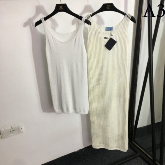 Winner of the TOP Seller Award! One Piece 2023SS PRADA Prada Winner of the TOP Seller Award! One Piece 2023SS PRADA Prada