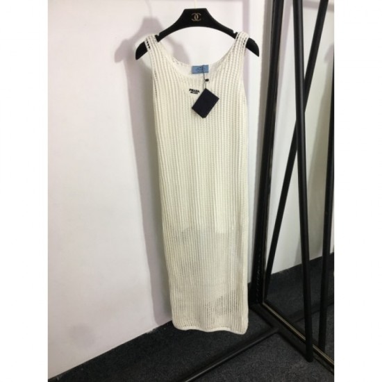 Winner of the TOP Seller Award! One Piece 2023SS PRADA Prada Winner of the TOP Seller Award! One Piece 2023SS PRADA Prada