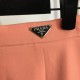 Summer-like new arrival short-sleeved T-shirt + tight skirt top and bottom set 2023SS PRADA Prada Summer-like new arrival short-sleeved T-shirt + tight skirt top and bottom set 2023SS PRADA Prada
