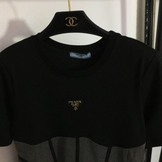 This season's explosive popularity dress 2023SS PRADA Prada This season's explosive popularity dress 2023SS PRADA Prada