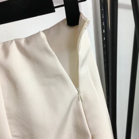 PRADA Prada 2023SS slit skirt summer new product sold out soon PRADA Prada 2023SS slit skirt summer new product sold out soon