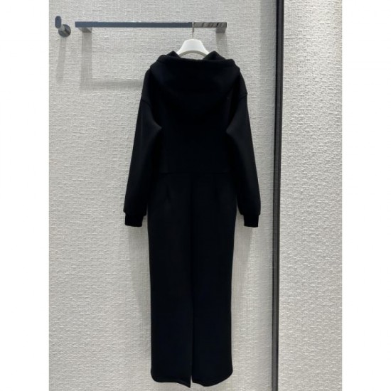 2023FW One Piece PRADA Prada Cute Sold out Very popular 2023FW One Piece PRADA Prada Cute Sold out Very popular
