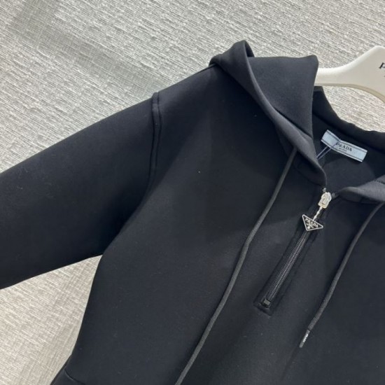 2023FW One Piece PRADA Prada Cute Sold out Very popular 2023FW One Piece PRADA Prada Cute Sold out Very popular