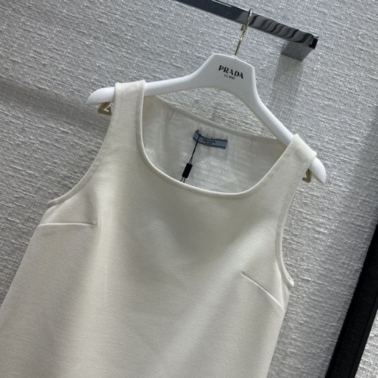 2023FW One Piece PRADA Prada Ends as soon as sold out, first come, first served 2023FW One Piece PRADA Prada Ends as soon as sold out, first come, first served