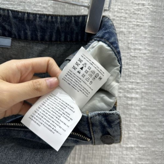 2023FW PRADA Prada new winter denim skirt that attracts attention 2023FW PRADA Prada new winter denim skirt that attracts attention