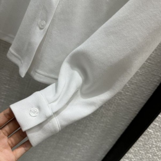 2023FW exercise set THOM BROWNE now available at new price! 2023FW exercise set THOM BROWNE now available at new price!