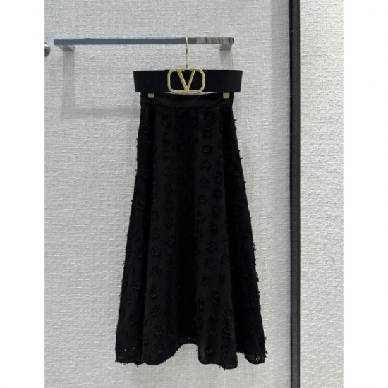 VALENTINO Hard-to-find 2023SS shirt + long skirt 2-piece setup VALENTINO Hard-to-find 2023SS shirt + long skirt 2-piece setup