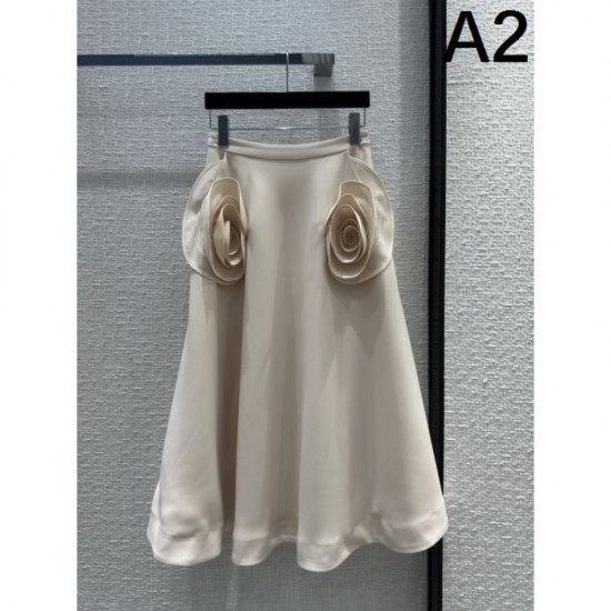 VALENTINO Latest popular 2023FW long skirt VALENTINO Latest popular 2023FW long skirt