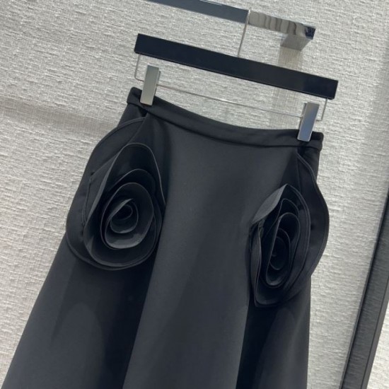 VALENTINO Latest popular 2023FW long skirt VALENTINO Latest popular 2023FW long skirt