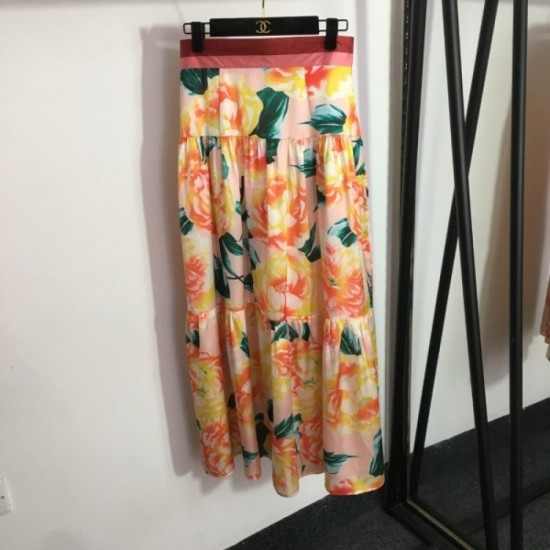 Spring/Summer Season Start Camisole + High Waist Skirt Top and Bottom Set 2023SS VERSACE Versace Spring/Summer Season Start Camisole + High Waist Skirt Top and Bottom Set 2023SS VERSACE Versace