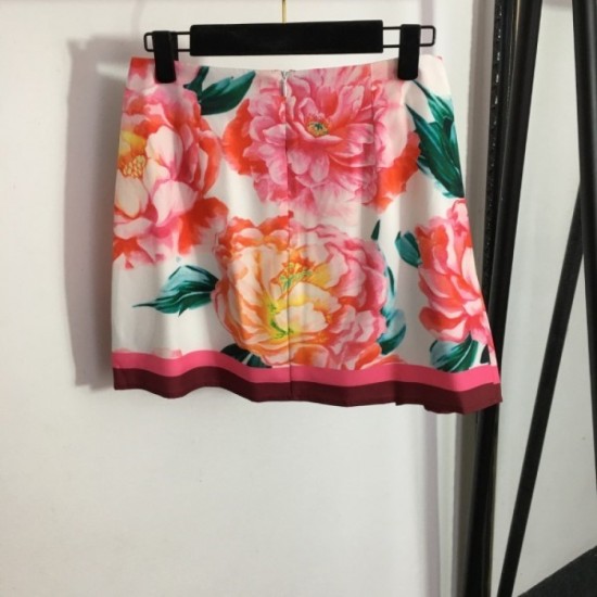 VERSACE Versace 2023SS top and bottom set limited quantity only VERSACE Versace 2023SS top and bottom set limited quantity only