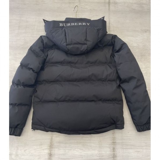 BURBERRY Burberry Down Jacket 2023FW Popular item back in stock! BURBERRY Burberry Down Jacket 2023FW Popular item back in stock!