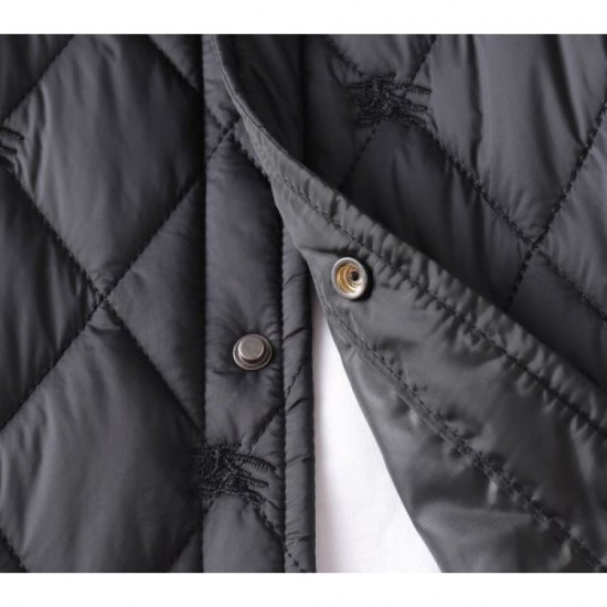 BURBERRY Burberry cotton insert 2023FW No. 1 in total cumulative sales BURBERRY Burberry cotton insert 2023FW No. 1 in total cumulative sales