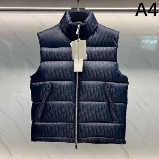DIOR Dior Down Jacket 2023FW A popular item that has been used for several years DIOR Dior Down Jacket 2023FW A popular item that has been used for several years
