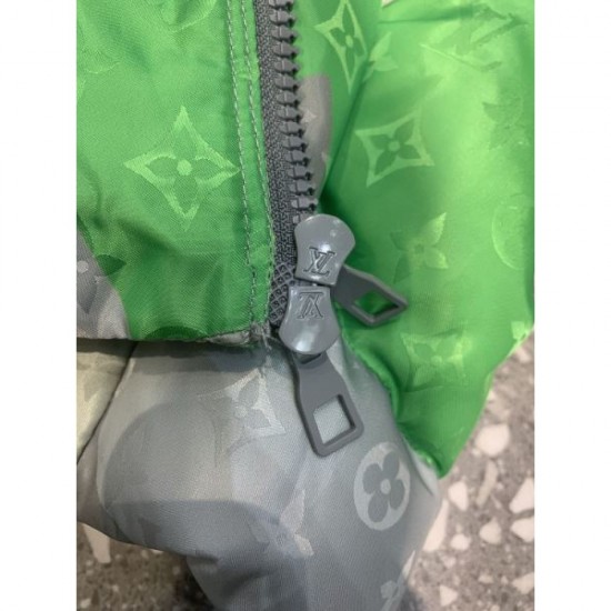 LOUIS VUITTON Down jacket 2023FW Attract attention LOUIS VUITTON Down jacket 2023FW Attract attention