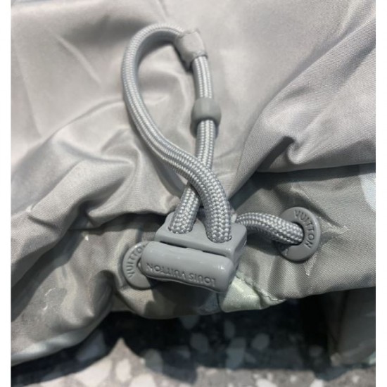 LOUIS VUITTON Down jacket 2023FW Attract attention LOUIS VUITTON Down jacket 2023FW Attract attention
