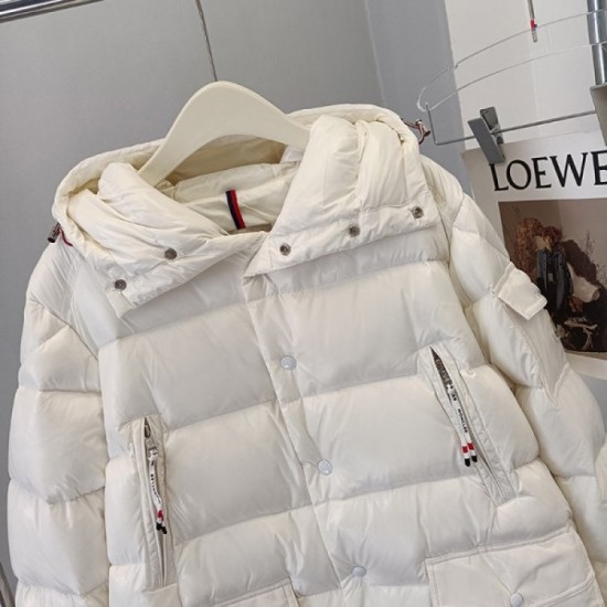 MONCLER Down jacket 2023FW Must buy this winter MONCLER Down jacket 2023FW Must buy this winter