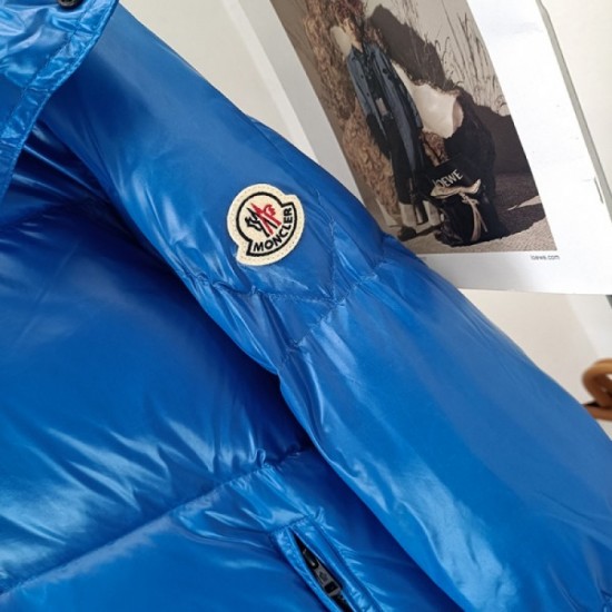 MONCLER Moncler down jacket 2023FW This year's winter favorite MONCLER Moncler down jacket 2023FW This year's winter favorite