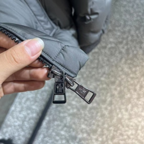 MONCLER Moncler down jacket 2023FW Hot topic winter new work MONCLER Moncler down jacket 2023FW Hot topic winter new work
