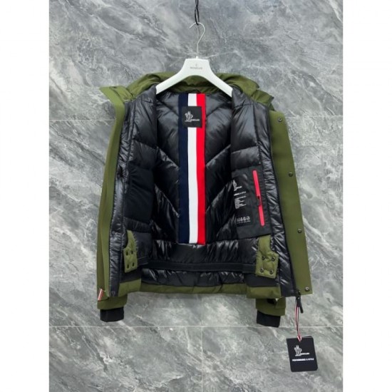 MONCLER Moncler Down Jacket 2023FW Keep an eye on it MONCLER Moncler Down Jacket 2023FW Keep an eye on it