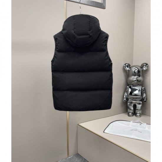 MONCLER Moncler Down Jacket Vest 2023FW Attractive Good Condition MONCLER Moncler Down Jacket Vest 2023FW Attractive Good Condition