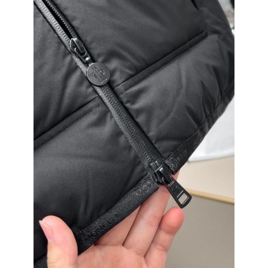 MONCLER Moncler Down Jacket Vest 2023FW Attractive Good Condition MONCLER Moncler Down Jacket Vest 2023FW Attractive Good Condition