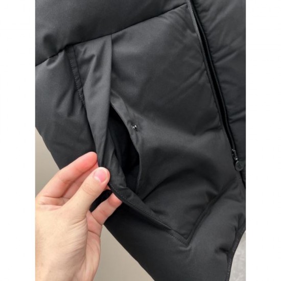 MONCLER Moncler Down Jacket Vest 2023FW Attractive Good Condition MONCLER Moncler Down Jacket Vest 2023FW Attractive Good Condition