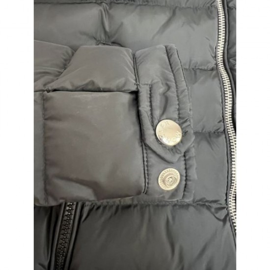 MONCLER Moncler down jacket 2023FW overwhelmingly popular MONCLER Moncler down jacket 2023FW overwhelmingly popular