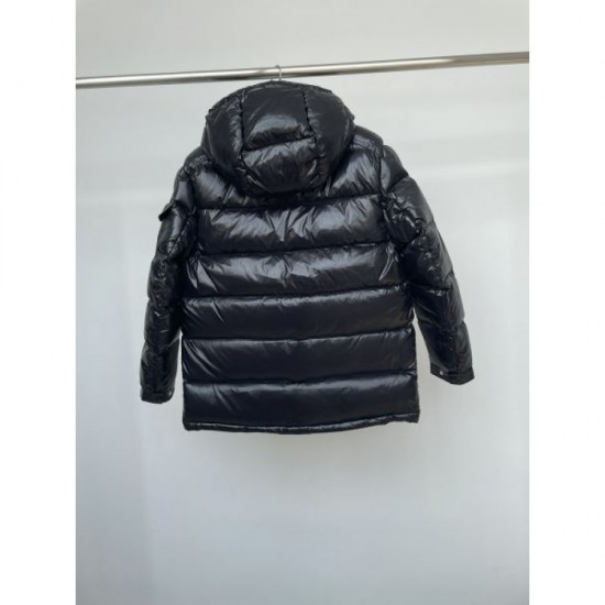 MONCLER Moncler down jacket 2023FW hard to obtain item MONCLER Moncler down jacket 2023FW hard to obtain item