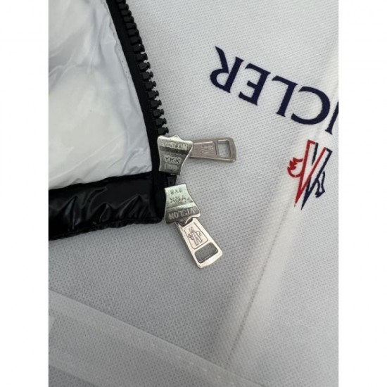 MONCLER Moncler Down Jacket 2023FW This season's hottest item MONCLER Moncler Down Jacket 2023FW This season's hottest item
