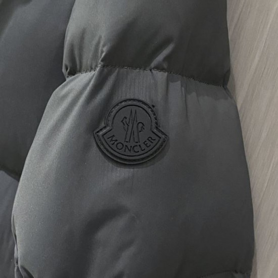 MONCLER Moncler Down Jacket 2023FW Limited Sale in Autumn/Winter! MONCLER Moncler Down Jacket 2023FW Limited Sale in Autumn/Winter!