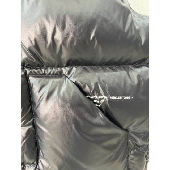 MONCLER Moncler Down Jacket Vest 2023FW Stylish with just one piece MONCLER Moncler Down Jacket Vest 2023FW Stylish with just one piece