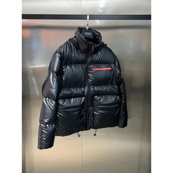 PRADA Down Jacket 2023FW A must-see winter item PRADA Down Jacket 2023FW A must-see winter item