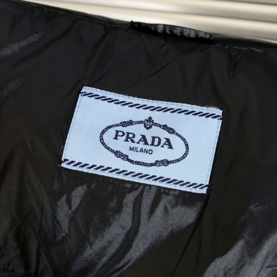 PRADA Down Jacket 2023FW New Colors in Fashion PRADA Down Jacket 2023FW New Colors in Fashion