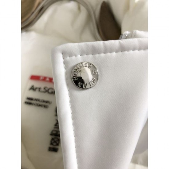PRADA Prada down jacket 2023FW popular item that is very useful in fall and winter PRADA Prada down jacket 2023FW popular item that is very useful in fall and winter