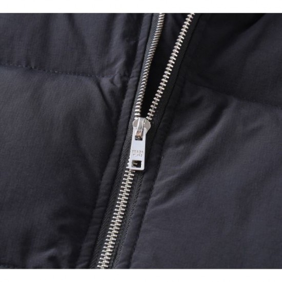 PRADA Down Jacket 2023FW A wonderful winter staple item PRADA Down Jacket 2023FW A wonderful winter staple item
