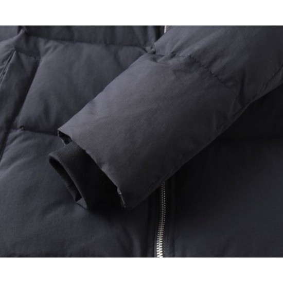 PRADA Down Jacket 2023FW A wonderful winter staple item PRADA Down Jacket 2023FW A wonderful winter staple item