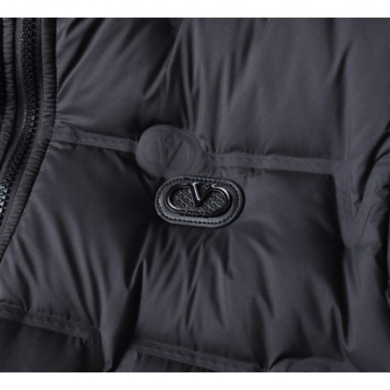 VALENTINO Down jacket 2023FW Attractive beauty item VALENTINO Down jacket 2023FW Attractive beauty item