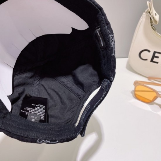 2023SS hat New arrivals for summer season BALENCIAGA Balenciaga 2023SS hat New arrivals for summer season BALENCIAGA Balenciaga