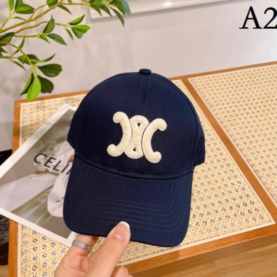 The popular brand CELINE Celine 2023SS hat which is deep-rooted in Japan The popular brand CELINE Celine 2023SS hat which is deep-rooted in Japan