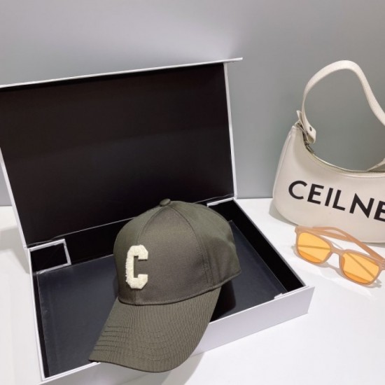 2023SS Hat Designed for everyday use CELINE Celine 2023SS Hat Designed for everyday use CELINE Celine