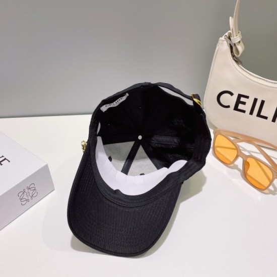 2023FW Hat Always sold out at the end of the year CELINE Celine 2023FW Hat Always sold out at the end of the year CELINE Celine
