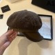 2023FW Hat CELINE Item that brings out the texture of the material 2023FW Hat CELINE Item that brings out the texture of the material