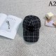 2023FW Hat CHANEL Chanel who plays an active part in this autumn / winter coordination 2023FW Hat CHANEL Chanel who plays an active part in this autumn / winter coordination