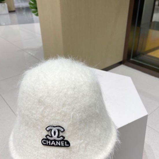 2023FW Hat CHANEL Difficult to obtain item sold out in Japan 2023FW Hat CHANEL Difficult to obtain item sold out in Japan