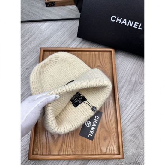 CHANEL Definitely the latest trend 2023FW hat CHANEL Definitely the latest trend 2023FW hat