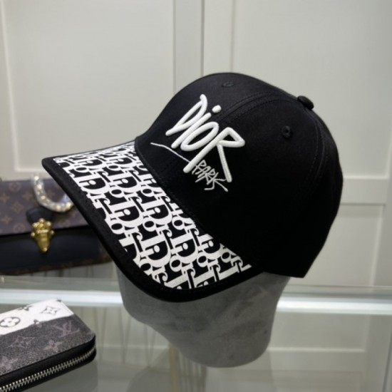 Tops DIOR Dior 2023SS hat of the classic atmosphere Tops DIOR Dior 2023SS hat of the classic atmosphere